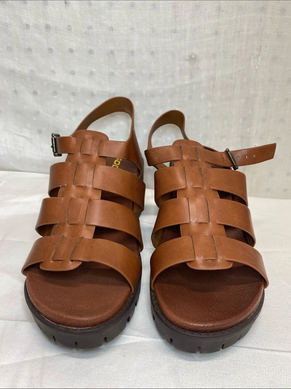 Soda Shoes EMI Women’s Brown Lug Sole Chunky Platform Heel Sandals 9.5